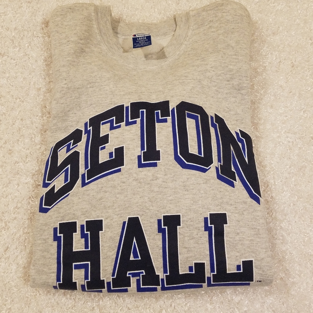 Vintage Seton Hall Champion Sweatshirt. Light Gray